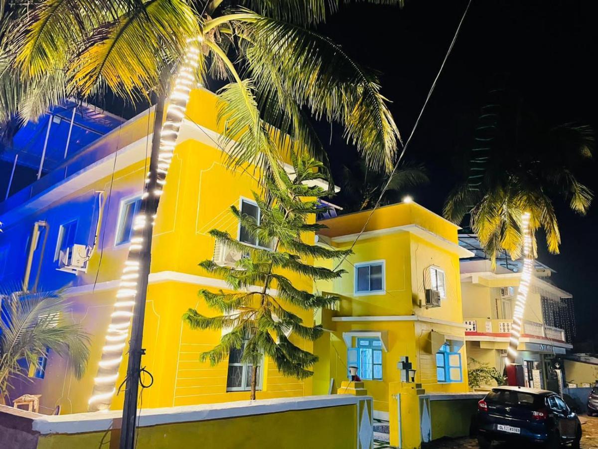 Trippy Spot Hostel & Cafe Vagator Exterior photo